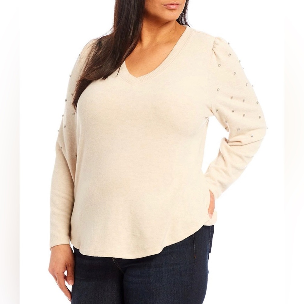 Democracy V-Neck Scattered Long Rhinestone Puff Sleeve Knit Top